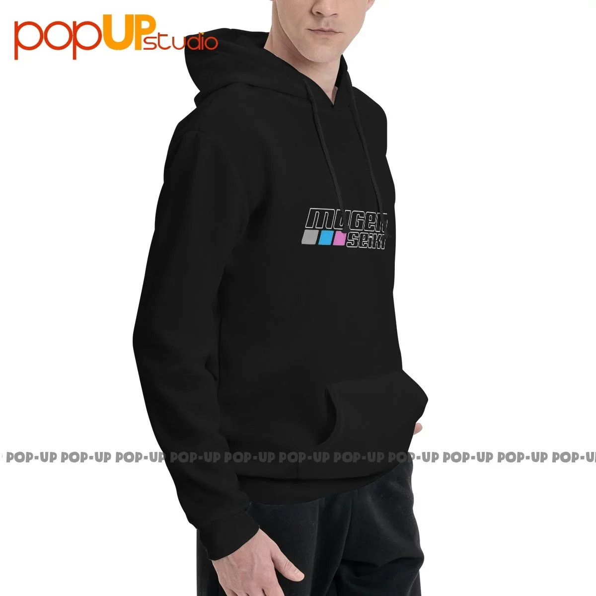 سويت شيرت بغطاء للرأس بشعار Mu - مراجعة Rc Hobby Logo وسعره
